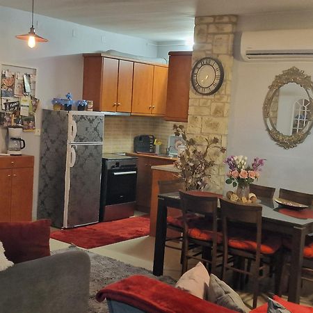 Appartement In The Castle - House à Ioannina Extérieur photo