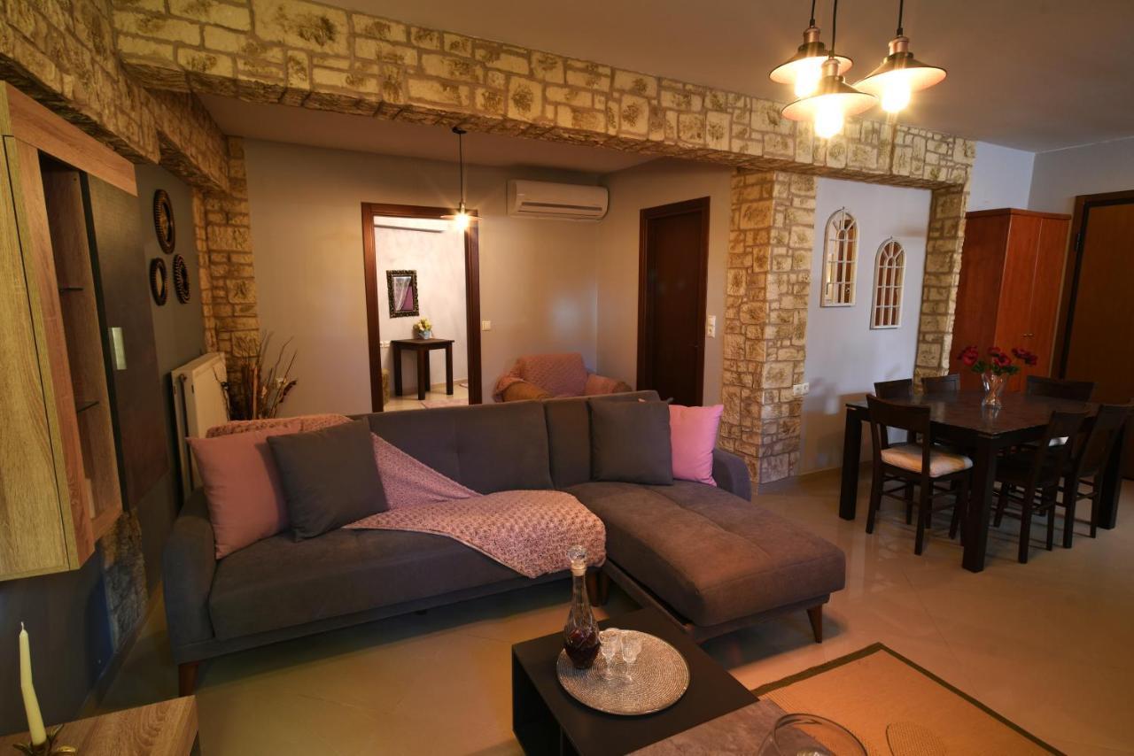 Appartement In The Castle - House à Ioannina Extérieur photo