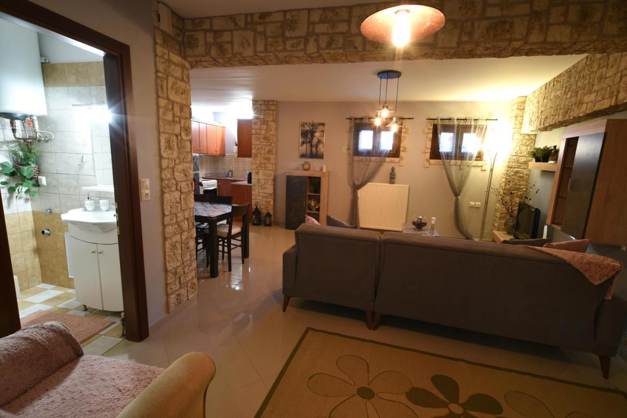 Appartement In The Castle - House à Ioannina Extérieur photo