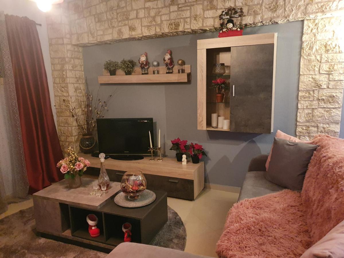 Appartement In The Castle - House à Ioannina Extérieur photo